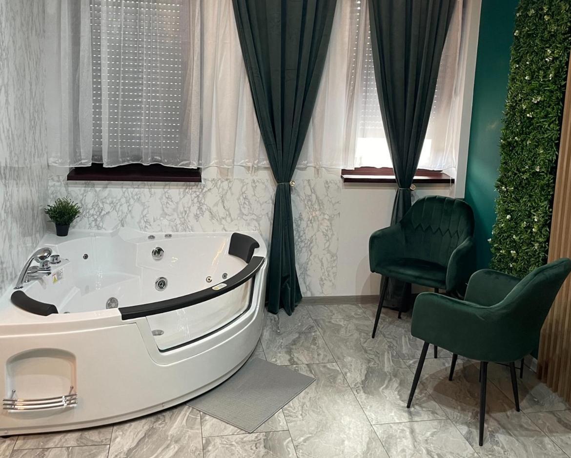 Spanish Apartman 2. Экстерьер фото